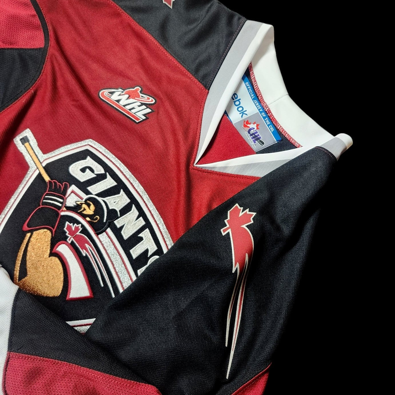 Jersey Adult Vancouver Giants