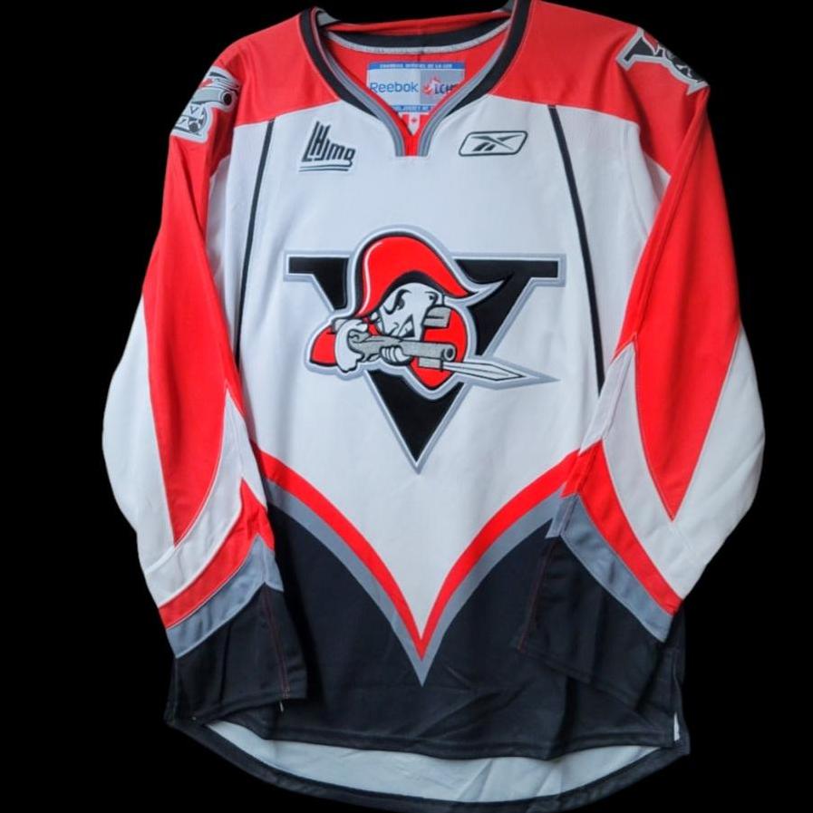 Drummondville Voltigeurs Jersey Adult