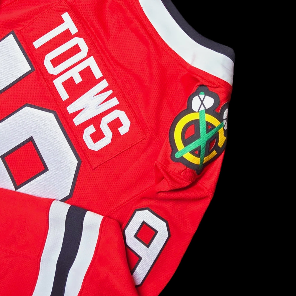 Jersey Adult - Jonathan Toews #19 Chicago Blackhawks