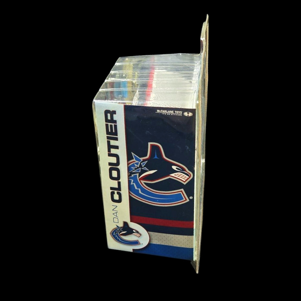 Figure Dan Cloutier #39 - Vancouver Canucks