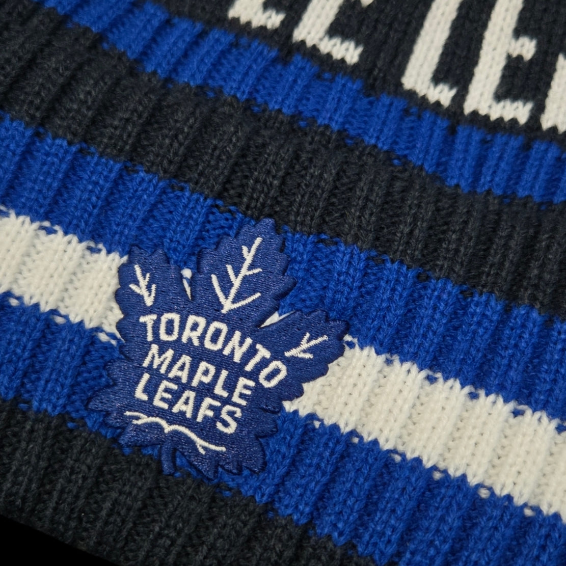 Adult Toque - Toronto Maple Leafs