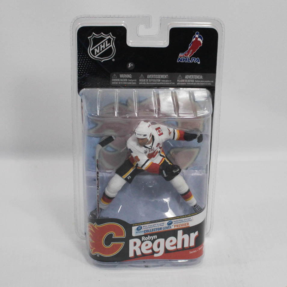 Flames de Calgary Figurine  - Robyn Regehr #44