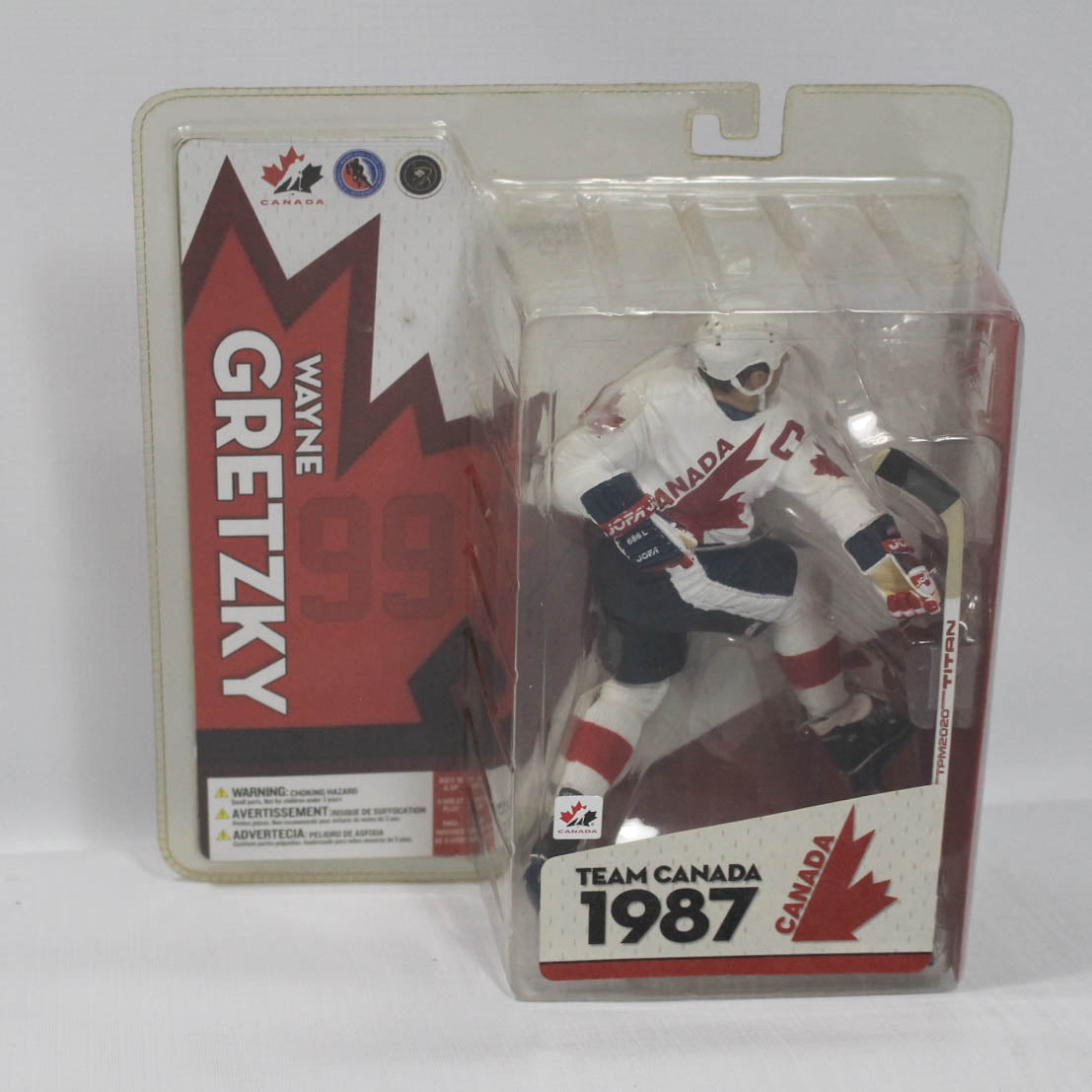 Team Canada Figurine  - Wayne Gretzky #99